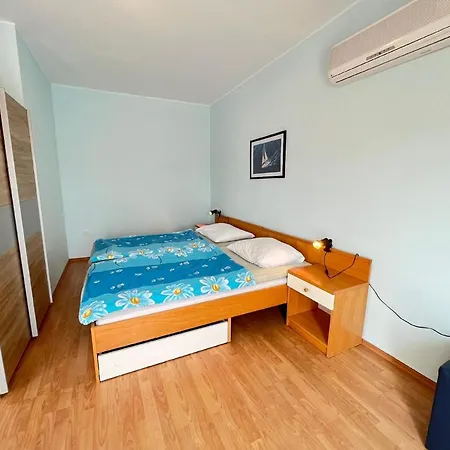 Appartement Ferienwohnung Fur 4 Personen Ca 67 Qm In Medulin, Istrien Sudkuste Von Istrien *