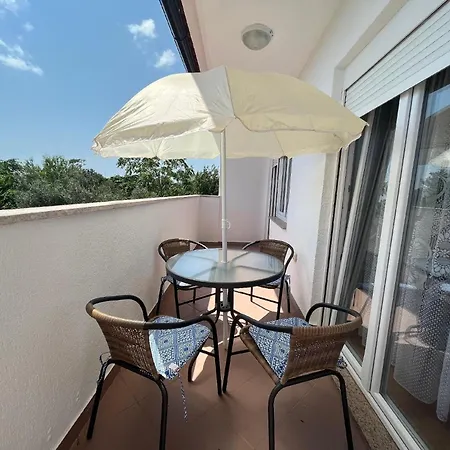 Ferienwohnung Fur 4 Personen Ca 67 Qm In Medulin, Istrien Sudkuste Von Istrien Appartement *
